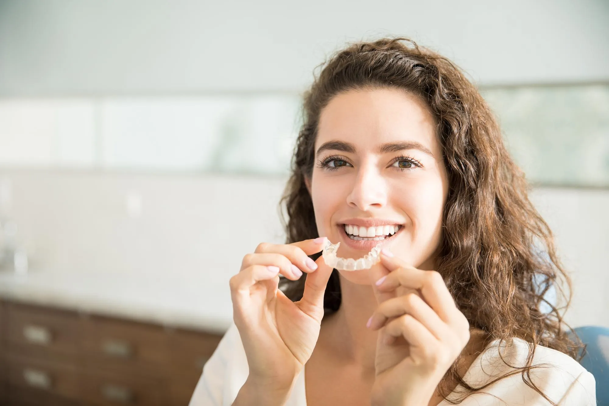 who is a good candidate for invisalign treatment