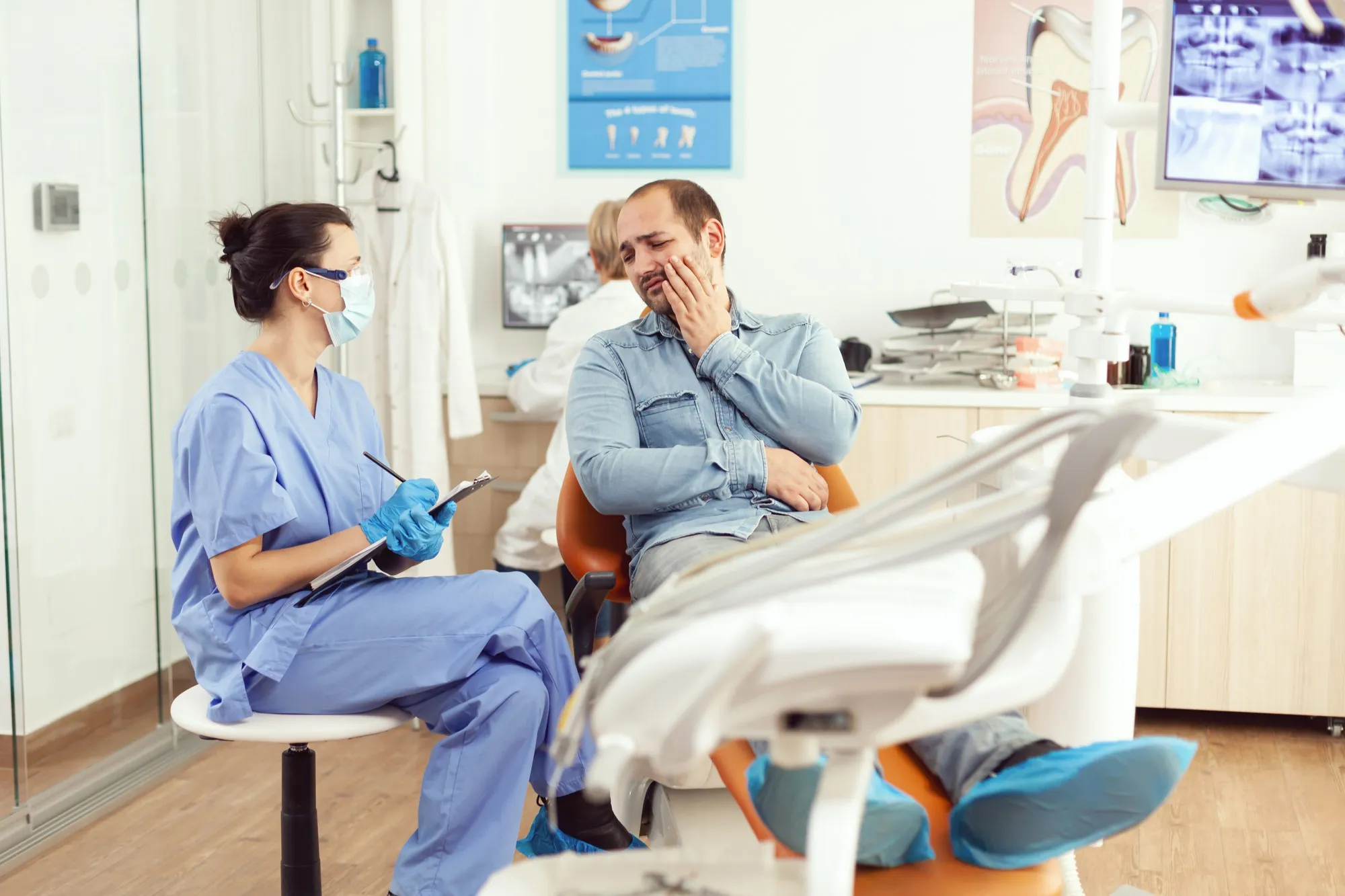 knocked out tooth emergency first aid